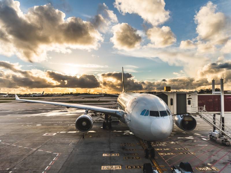 Pista di atterraggio - Parcheggio Aeroporto Salerno Pista di atterraggio - Parcheggio Aeroporto Salerno