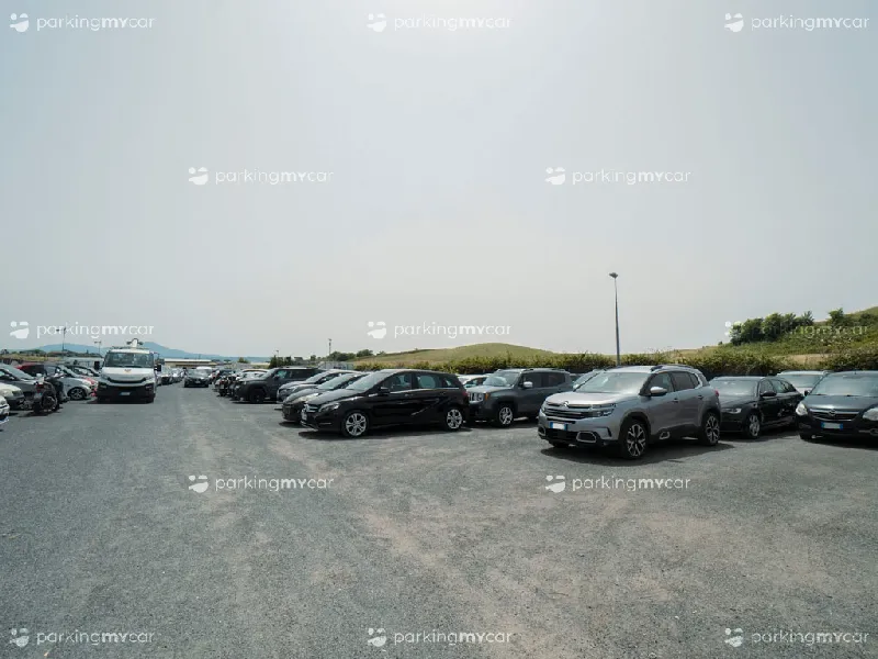 Parking Blu - Roma Ciampino Parcheggi scoperti Parking Blu - Roma Ciampino