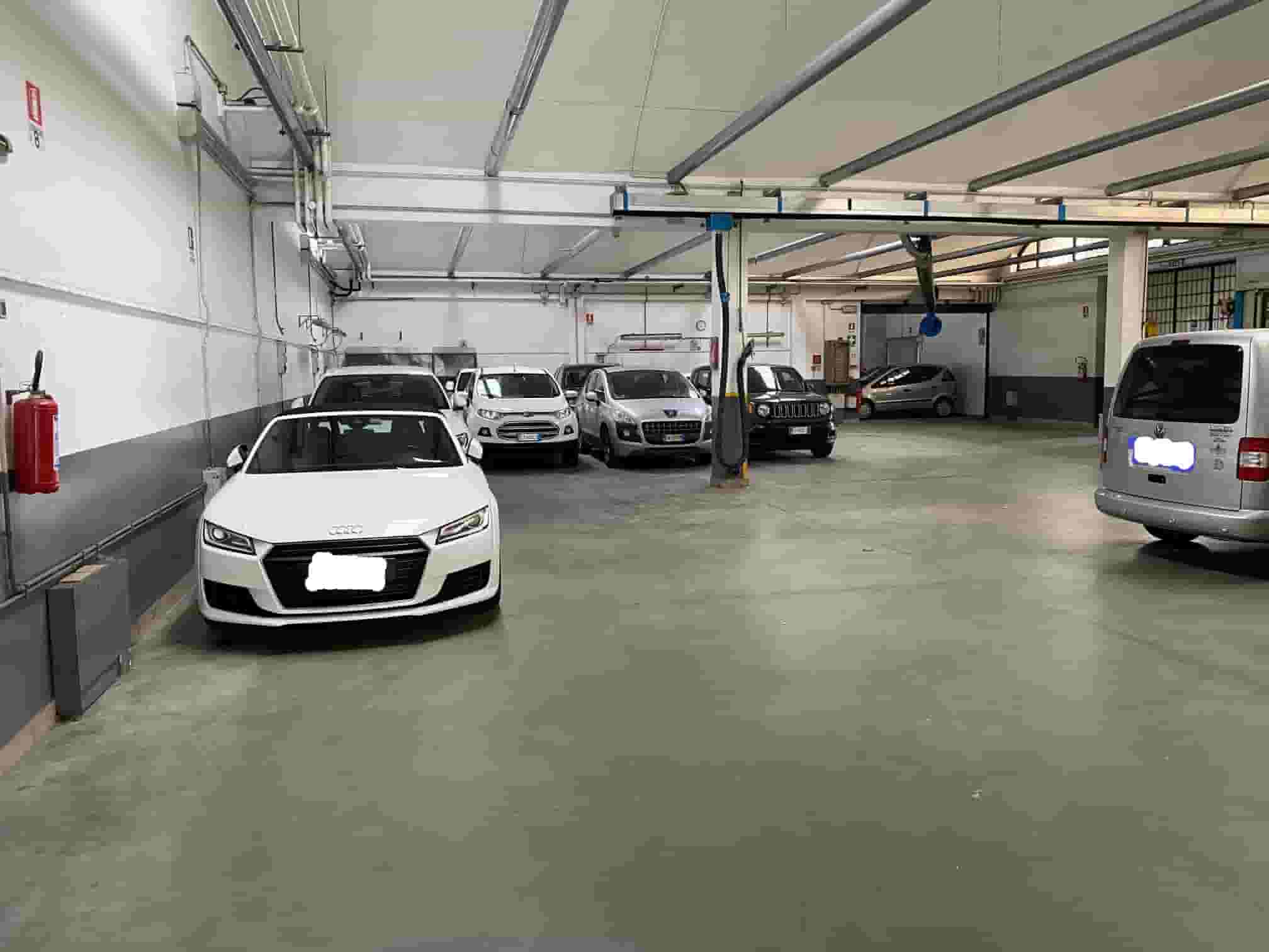 Park Gold - Aeroporto Venezia Parcheggi al coperto Park Gold - Aeroporto Venezia