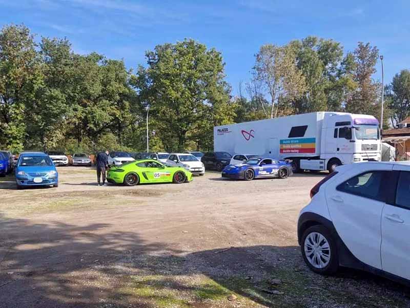 Car Valet - Aeroporto Bologna Posti auto scoperti Car Valet - Aeroporto Bologna