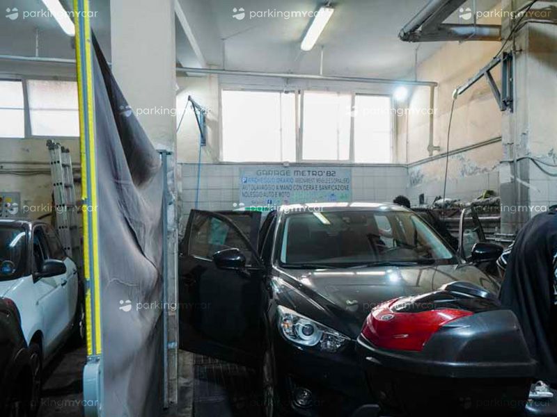 Garage Metro 82 - Porto Napoli Officina Garage Metro 82 - Porto Napoli