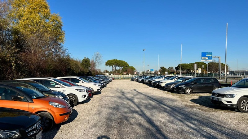 ParkingMyCar Venezia Posti auto all'aperto ParkingMyCar Venezia