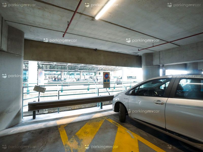 P-Multipiano Coperto - Aeroporto Torino Parcheggi coperti P-Multipiano Coperto - Aeroporto Torino