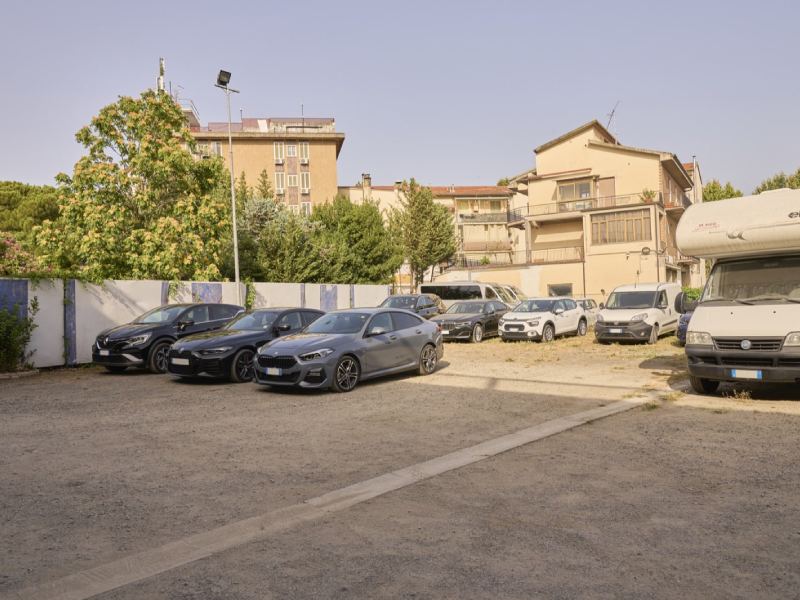 Parcheggio Aeroporto Facile Firenze Posti auto scoperti Parcheggio Aeroporto Facile Firenze