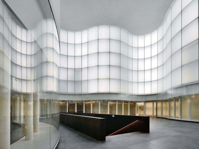 Vercelli Solari Parking H24 Ingresso pedonale Vercelli Solari Parking H24