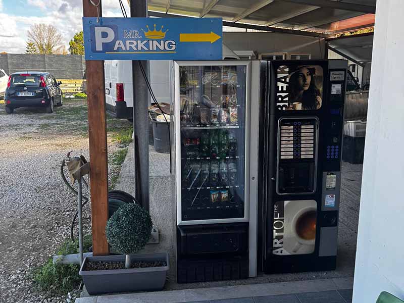 Mr Parking - Aeroporto Fiumicino Distributore automatico Mr Parking - Aeroporto Fiumicino