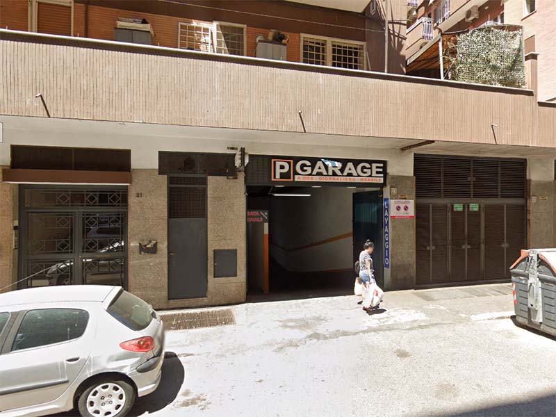 Autorimessa Garaggiò - Stazione Roma Tiburtina Ingresso Autorimessa Garaggiò - Stazione Roma Tiburtina