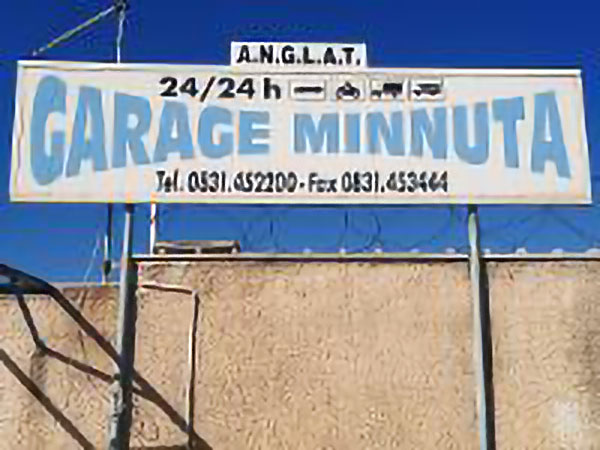 Aero Garage Minnuta - Porto Brindisi Insegna Aero Garage Minnuta